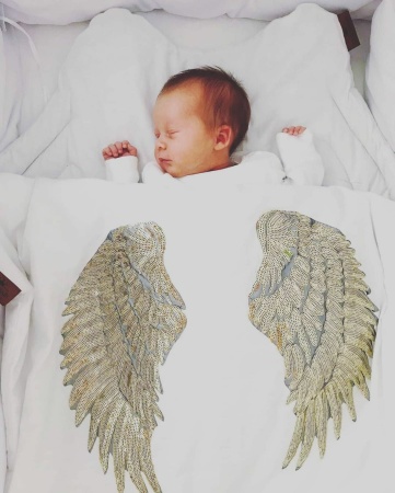 pościel czarna dla dziecka skrzydła queen baby