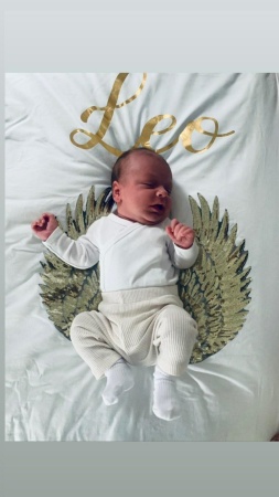 pościel koc z imieniem dla dziecka queen baby przedszkolaka