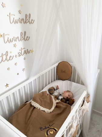 otulacz kocyk muślinowy z muślinu kocyk na lato queen baby frędzle