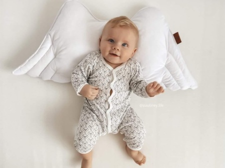 poduszka w kształcie skrzydeł wings pillow pillow baby queen baby