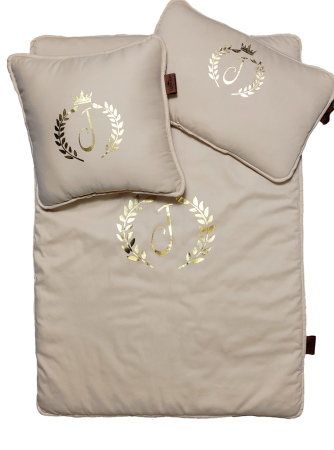 Pościel z Inicjałem imienia i koroną Pościel personalizowana z wypełnieniem przedszkolaka dziecka niemowlaka prezent queen baby