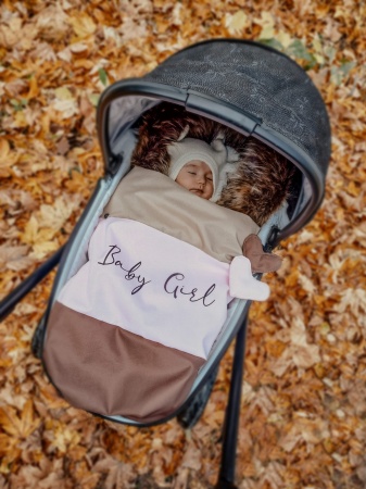 śpiworek do wózka  dla dziewczynki  śpiworek do gondoli spacerówki fotelika samochodowego śpiworek różowy beżowy queen baby