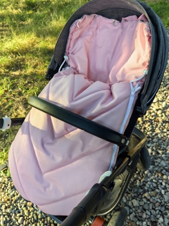 śpiworek różowy do wózka dla dziewczynki do gondoli bez futra