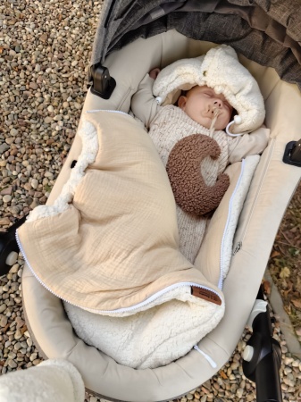śpiworek do wózka zimowy teddy  baranek Bouclé