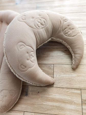 poduszka do karmienia w misie