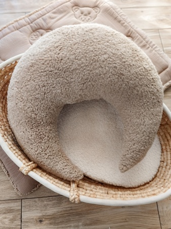 poduszka do karmienia w misie