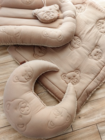 poduszka do karmienia w misie