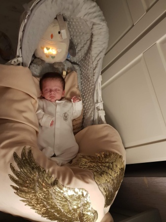 koc bezowy do wózka gondoli skrzydła queen baby